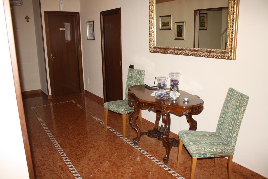Ristorante Punta Dell'est 3* Clusane